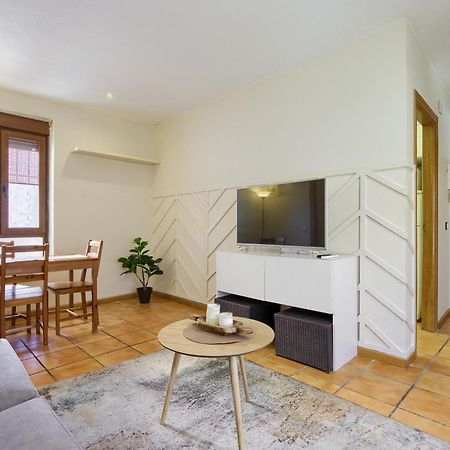 Casona 44 - Apartamento Para 2 Con Wifi, Ac Y Patio Exterior Alcalá de Henares Esterno foto