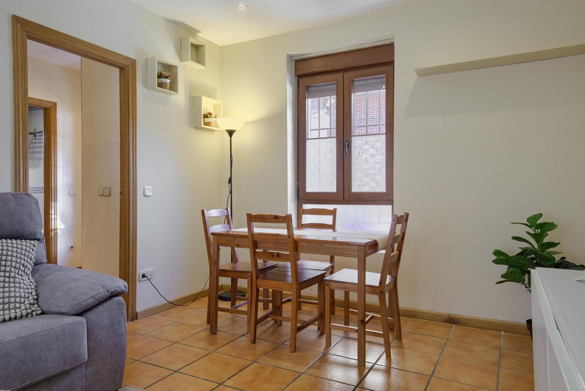 Casona 44 - Apartamento Para 2 Con Wifi, Ac Y Patio Exterior Alcalá de Henares Esterno foto