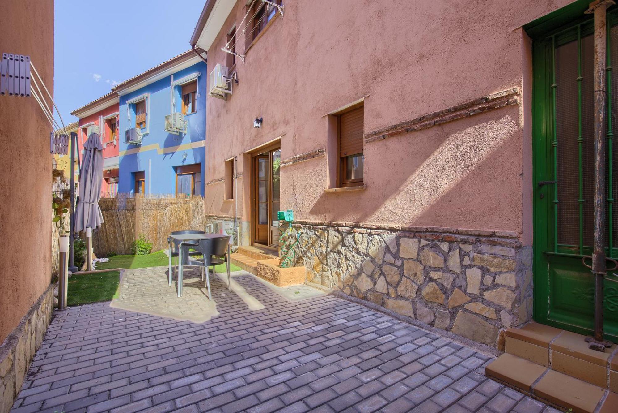 Casona 44 - Apartamento Para 2 Con Wifi, Ac Y Patio Exterior Alcalá de Henares Esterno foto